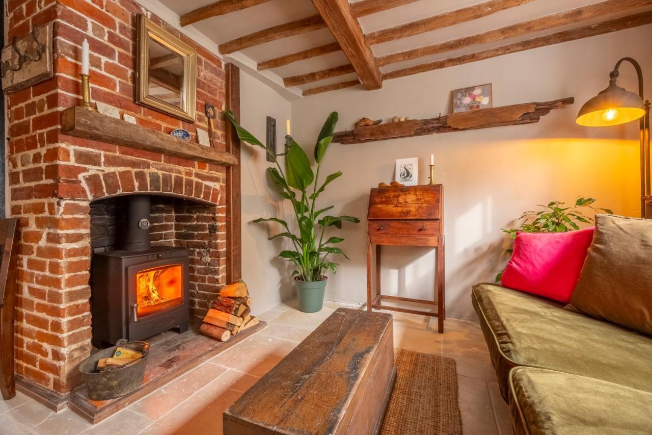 Most Romantic Cottage In Suffolk - Number Four Framlingham Εξωτερικό φωτογραφία