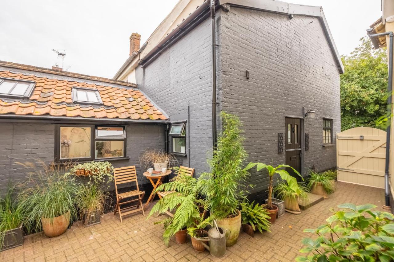 Most Romantic Cottage In Suffolk - Number Four Framlingham Εξωτερικό φωτογραφία